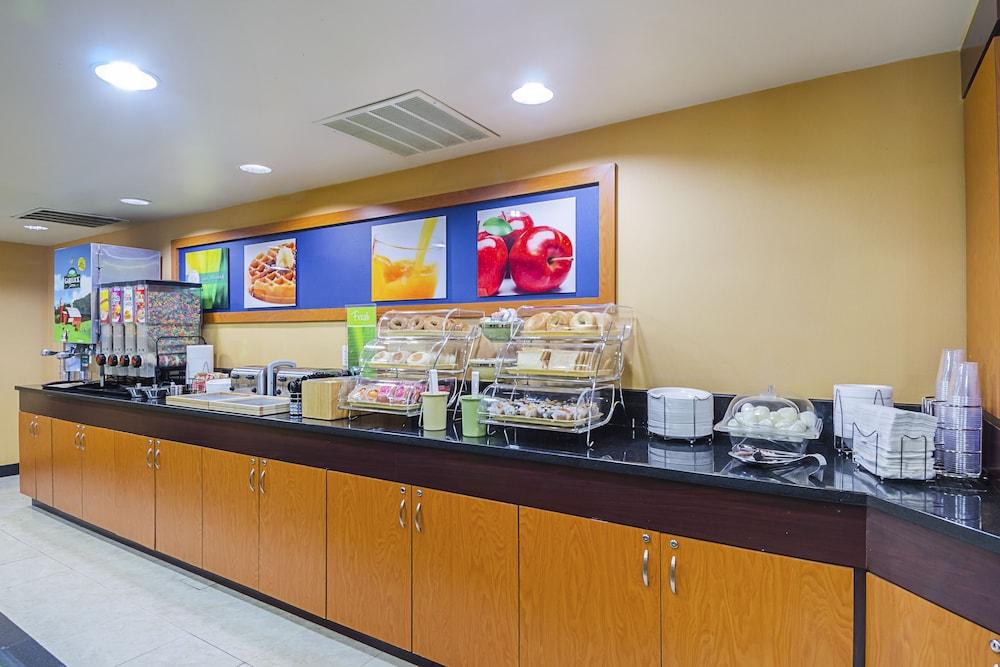 Quality Inn Boston-Revere Exterior foto